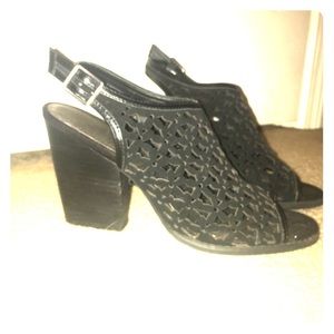 Very Volatile black heel size 9